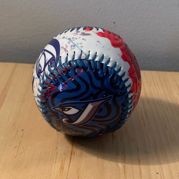 Toronto Blue Jays Rock 2010 LE Baseball - Picture 3 of 5